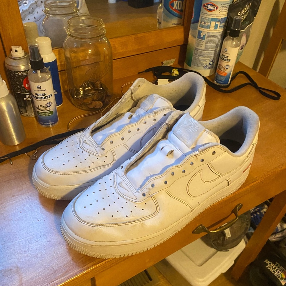 Nike Supreme Air Force One Size 13